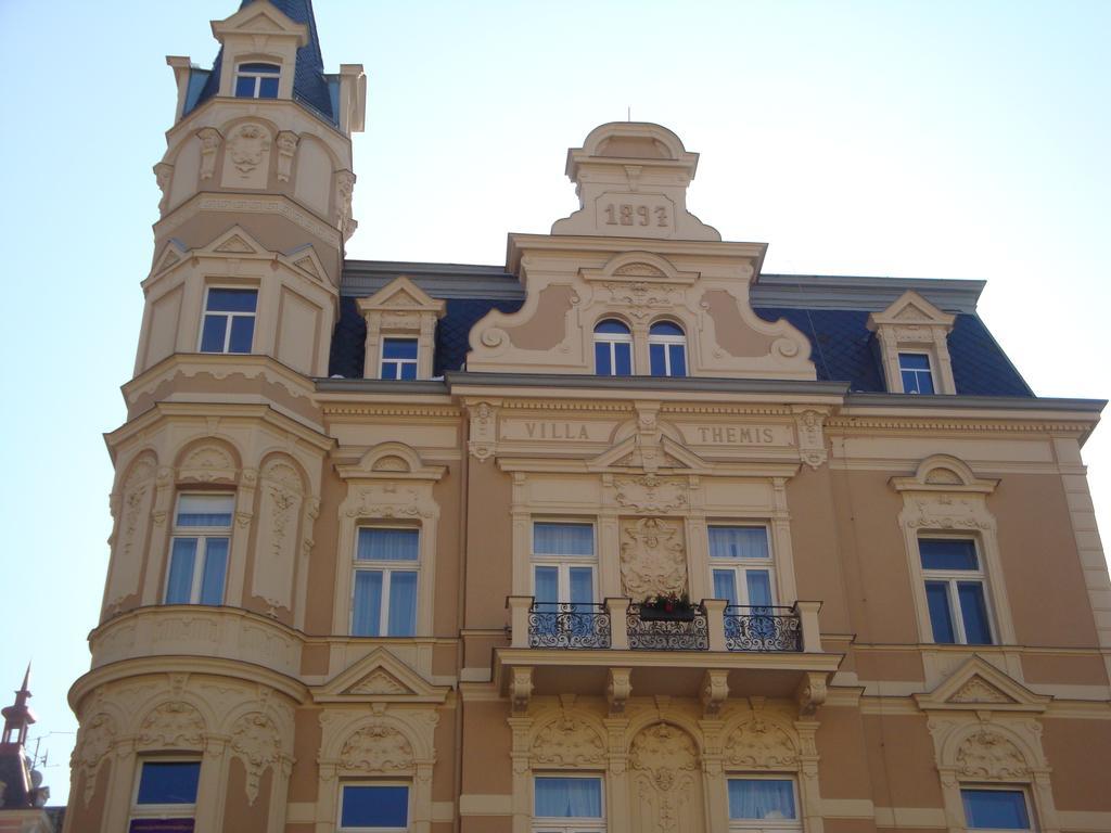 Apartment Themis Karlsbad Buitenkant foto