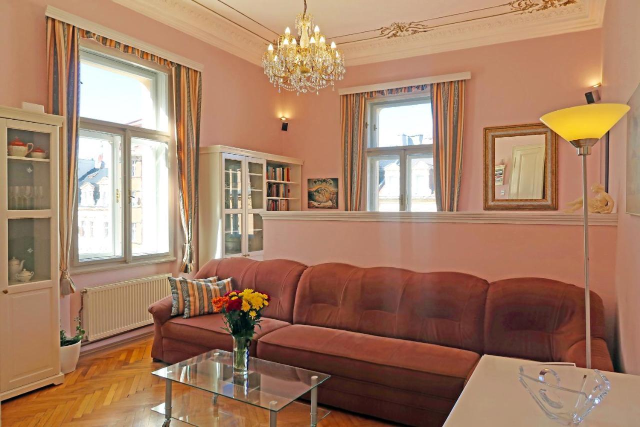 Apartment Themis Karlsbad Buitenkant foto