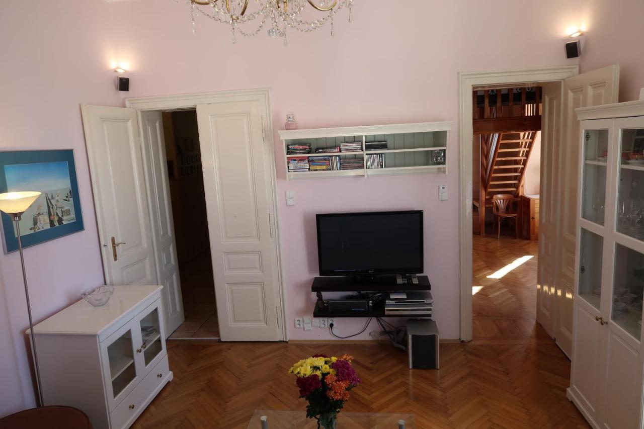 Apartment Themis Karlsbad Buitenkant foto